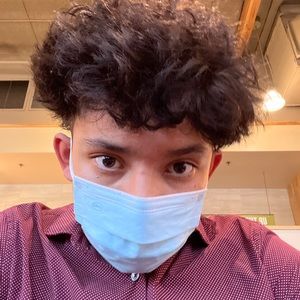 Meet your Posher, Alejandro